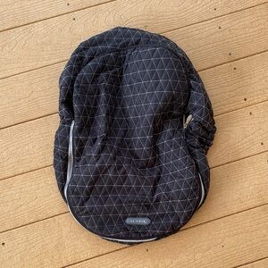 JJ Cole Carseat Cover